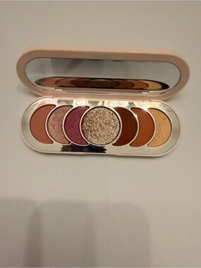 Rare Beauty Warm Pink & Gold Eyeshadow Palette